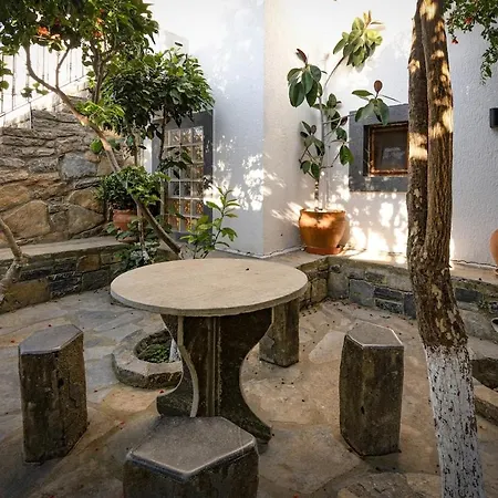 Mandarine Villa *